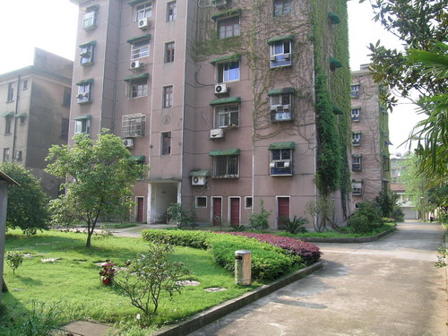 宿舍区绿化小区1